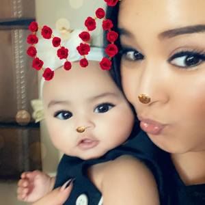 Meet your Posher, Scarlet